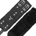 Darkness  Wrist Restraints Black With Fur Fetish / Bondage | SEX Shop Ireland 13