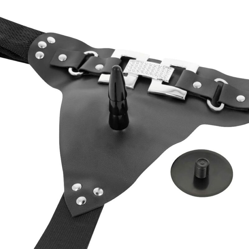 Harness Attraction David Realistic Deluxe Vibrating Strap On Flesh 18 X 4.5cm Sex Toys | SEX Shop Ireland 6