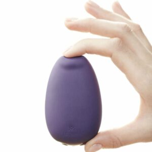 Je Joue Vibrating Massager Mimi Soft Purple Clitoral Stimulators | SEX Shop Ireland 3