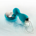 Lelo Hula Beads Ocean Blue Balls, eggs and bullets | SEX Shop Ireland 11